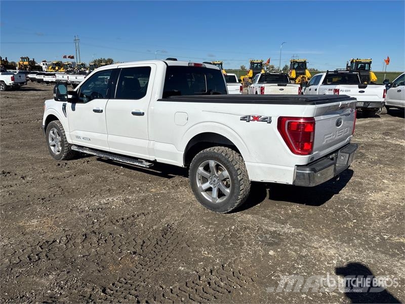 Ford F-150 XLT 4x4 Crew Cab Pickup Drugi
