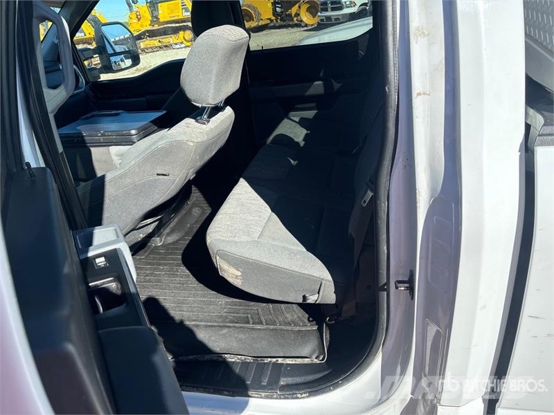 Ford F-150 XLT 4x4 Crew Cab Pickup Other