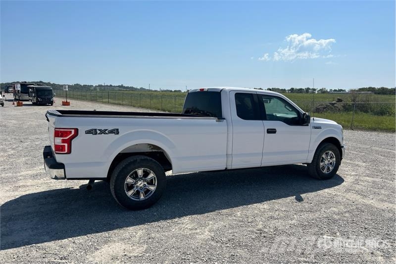 Ford F-150 XLT 4x4 Extended Cab Pickup Інше
