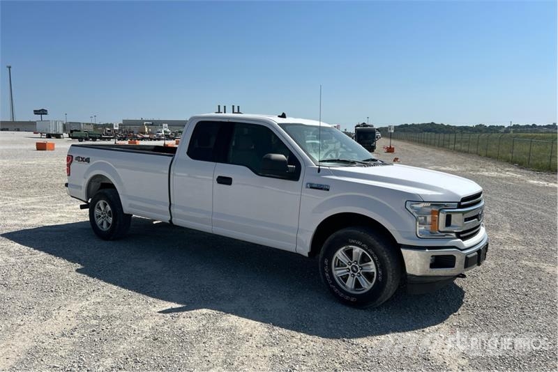 Ford F-150 XLT 4x4 Extended Cab Pickup Інше