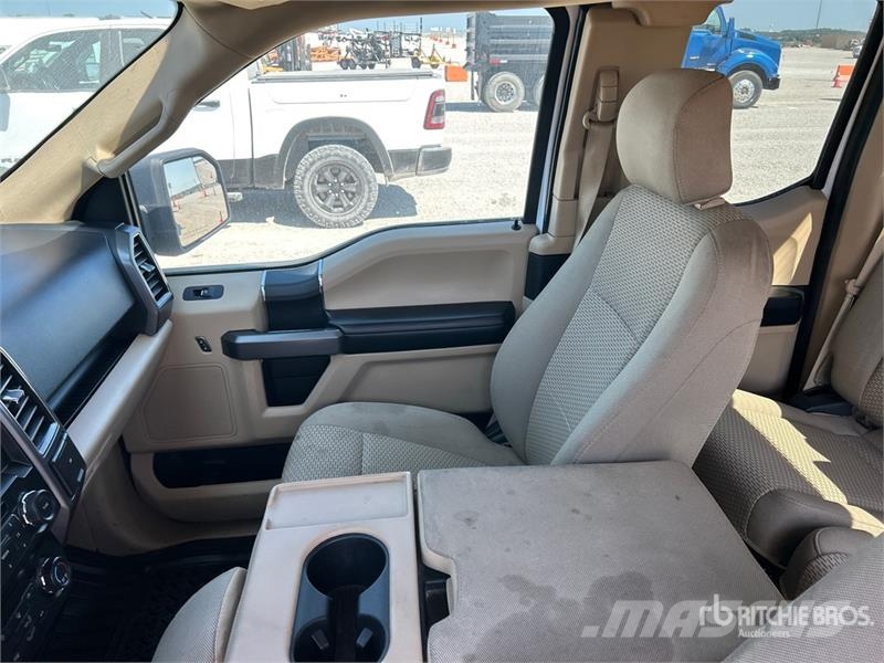 Ford F-150 XLT 4x4 Extended Cab Pickup Інше