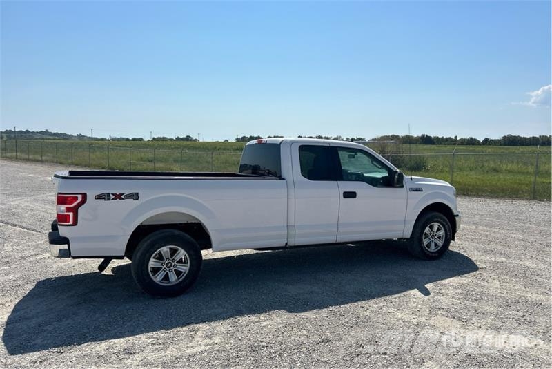 Ford F-150 XLT 4x4 Extended Cab Pickup Інше