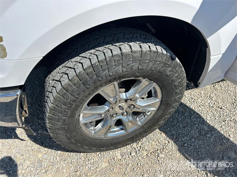 Ford F-150 XLT 4x4 Extended Cab Pickup Інше