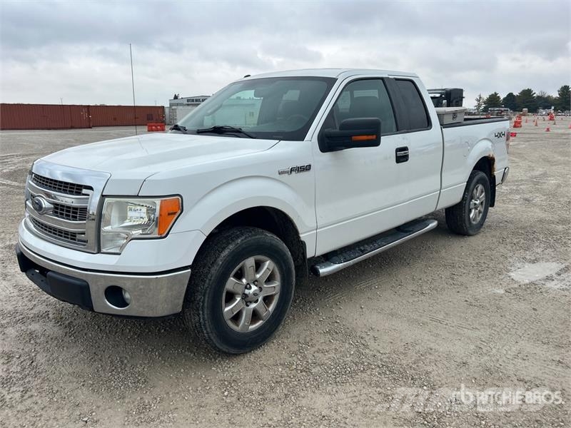 Ford F-150 XLT 4x4 Extended Cab Pickup その他