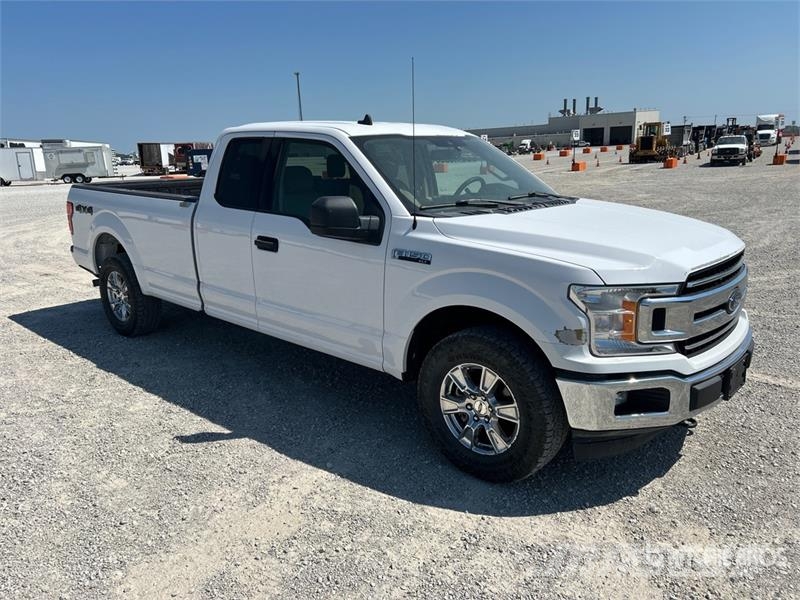Ford F-150 XLT 4x4 Extended Cab Pickup Інше