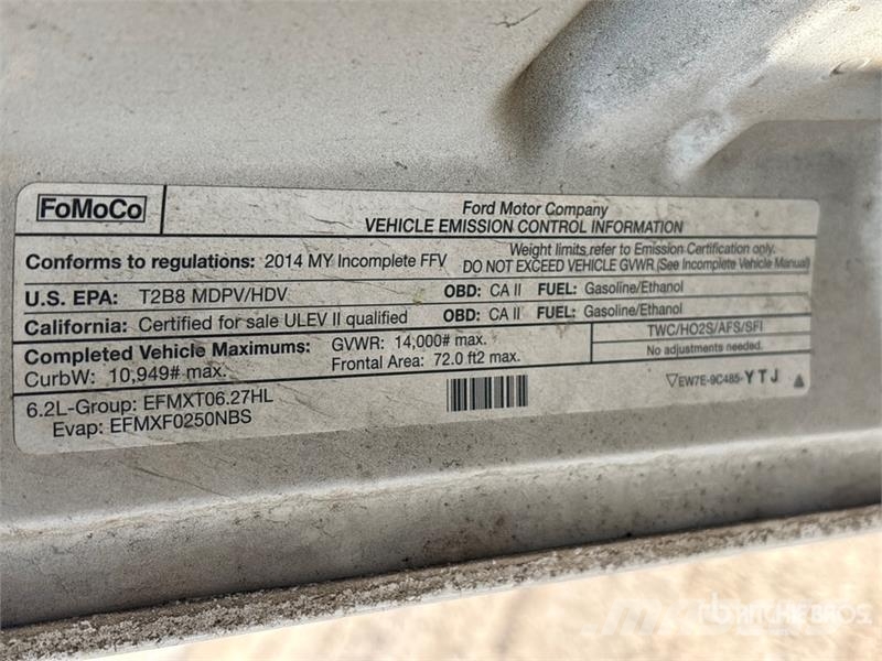 Ford F-250 Platformas/izkraušana no sāniem