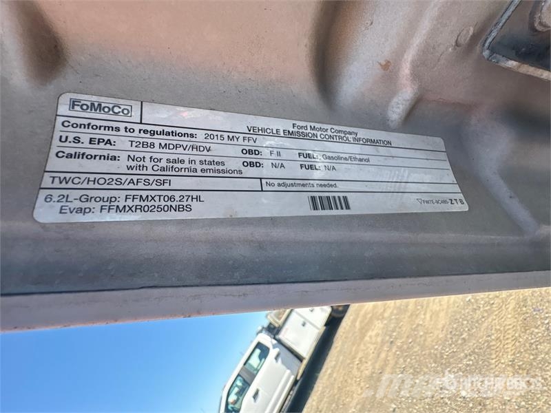 Ford F-250 4x2 Crew Cab Pickup Andre varebiler