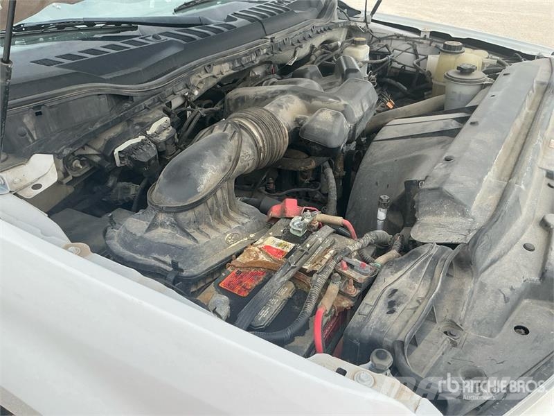 Ford F-250 4x4 Crew Cab Pickup Ostalo