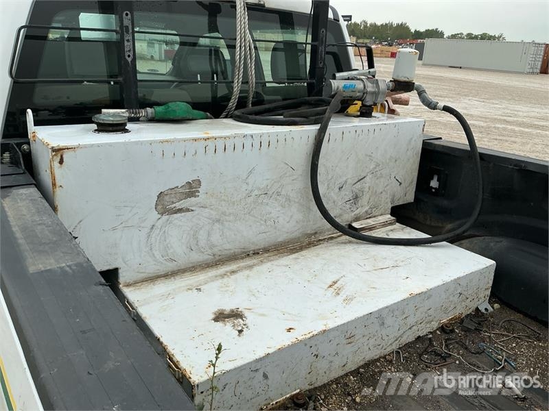 Ford F-250 4x4 Crew Cab Pickup Other