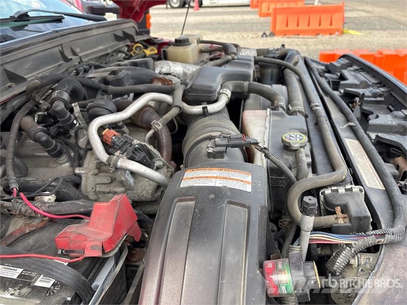 Ford F-250 4x4 Crew Cab Pickup Andre