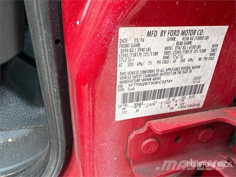 Ford F-250 4x4 Crew Cab Pickup Andre