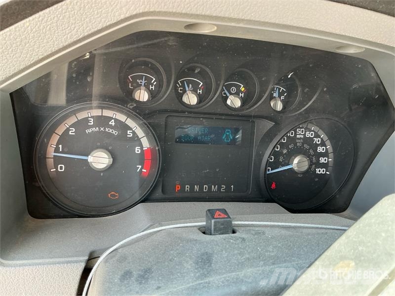 Ford F-250 4x4 Crew Cab Pickup Citi