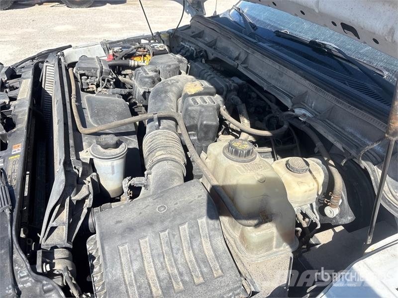 Ford F-250 4x4 Crew Cab Pickup Άλλα Vans