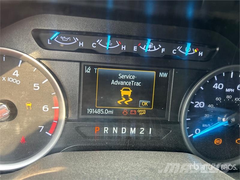 Ford F-250 4x4 Crew Cab XLT Pickup Otros