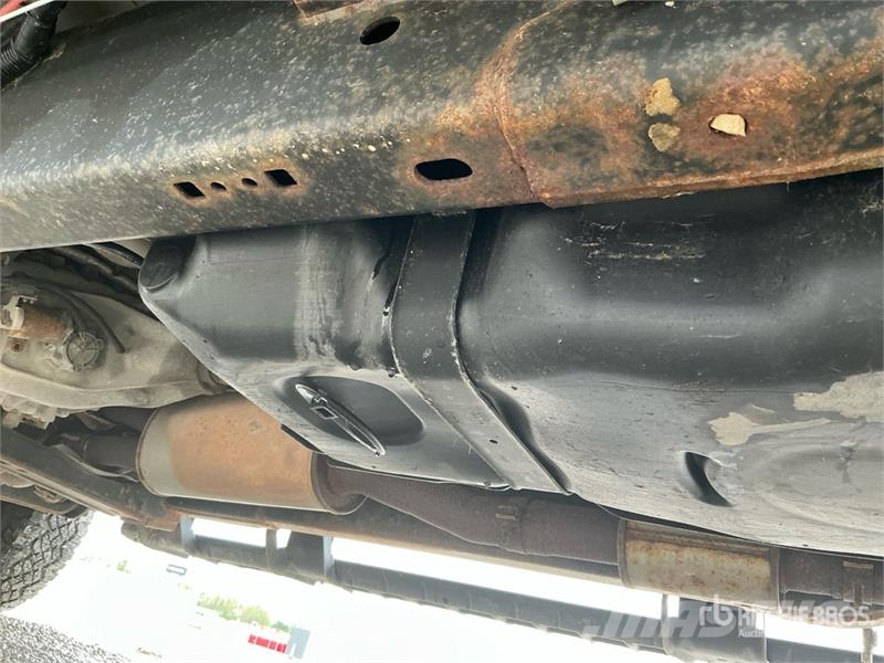Ford F-250 4x4 Crew Cab Pickup Other