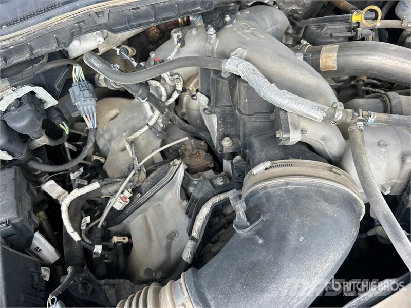 Ford F-250 Lariat 4x4 Crew Cab Pickup 其他