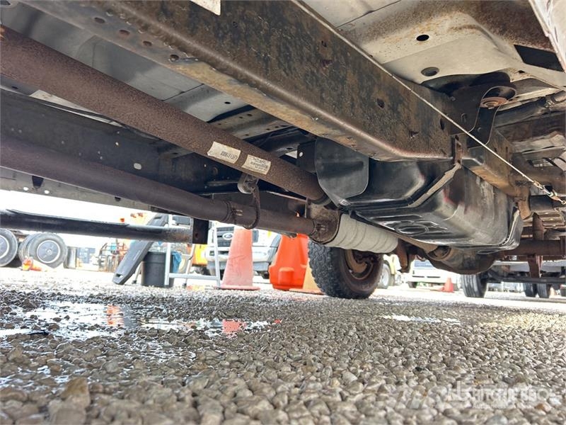 Ford F-250 XL 4x2 Extended Cab Pickup 其他