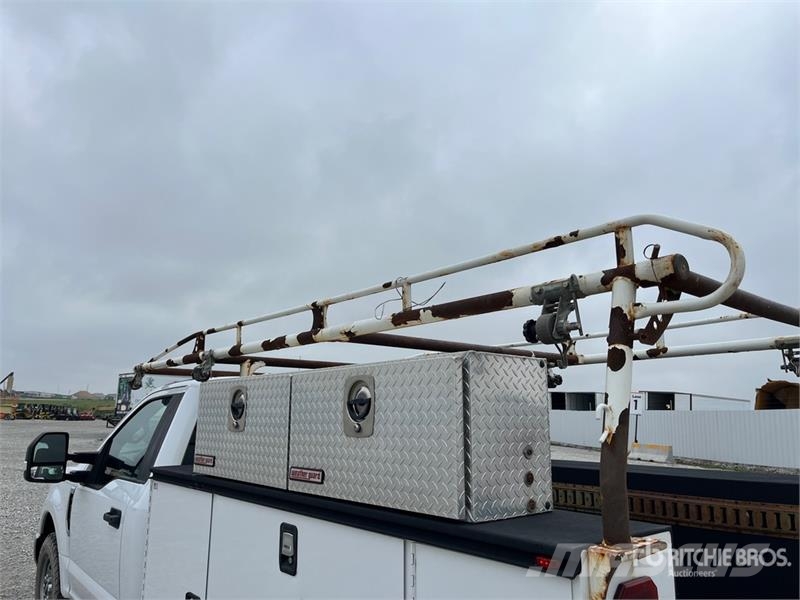 Ford F-250 XL 4x2 Pickup Citi