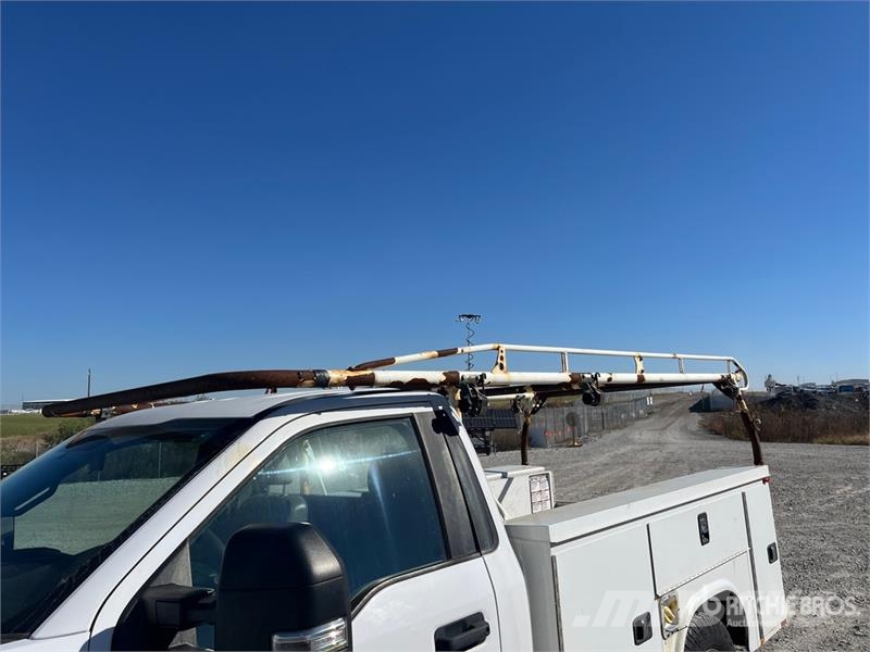 Ford F-250 XL 4x2 Pickup Otros