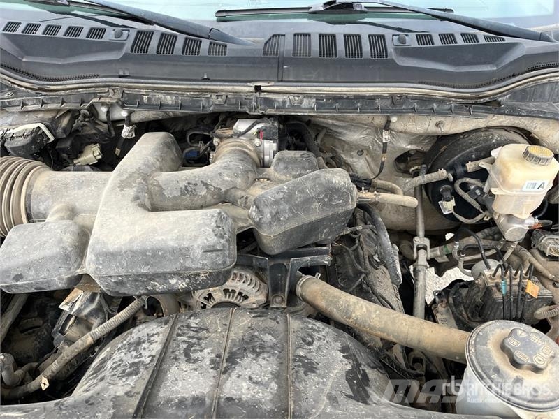 Ford F-250 XL 4x2 Utility Truck Lava-autot