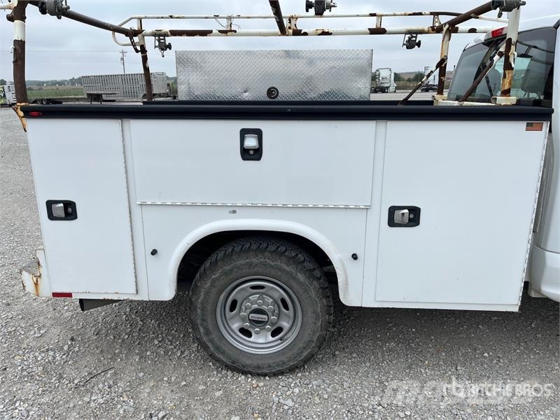 Ford F-250 XL 4x2 Utility Truck Lava-autot