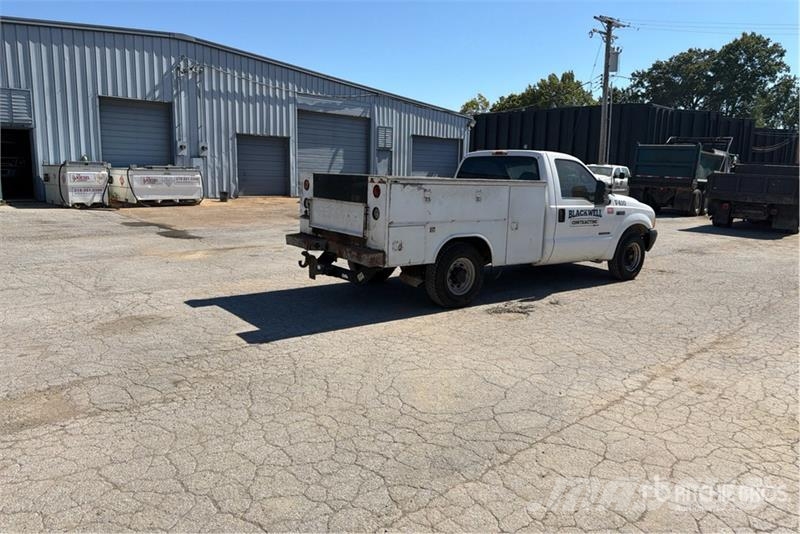 Ford F-250 XL 4x2 Utility Truck Prekucniki