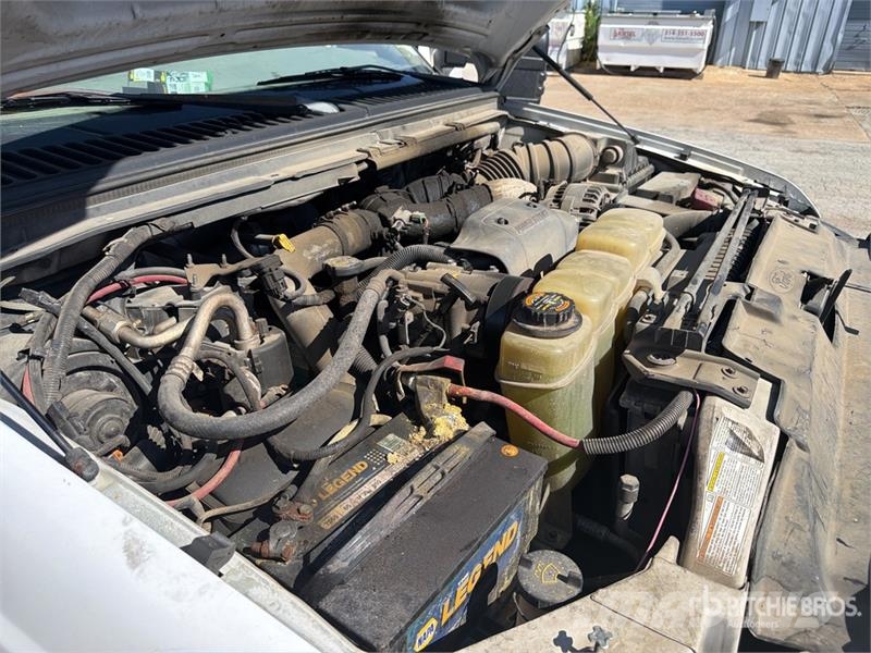 Ford F-250 XL 4x2 Utility Truck 픽업/드롭사이드