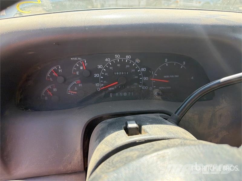 Ford F-250 XL 4x2 Utility Truck 픽업/드롭사이드