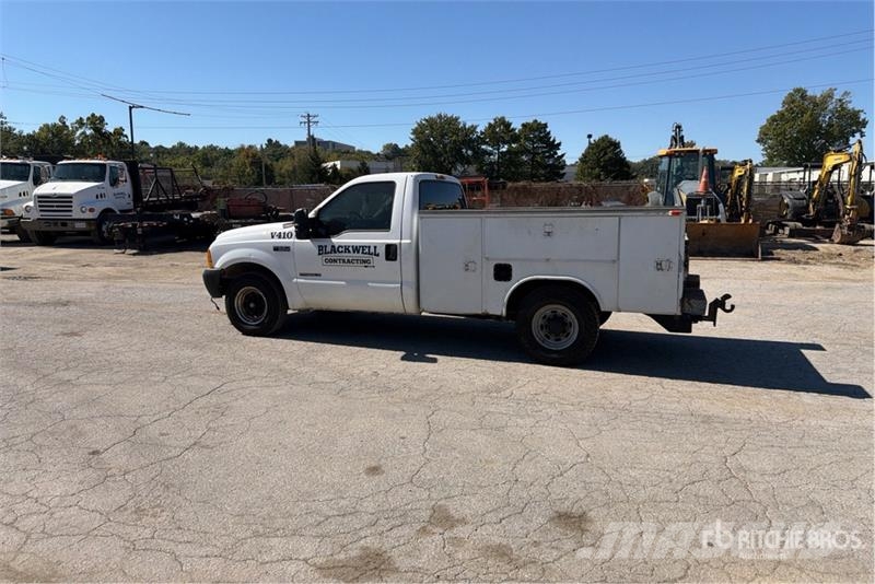 Ford F-250 XL 4x2 Utility Truck Prekucniki