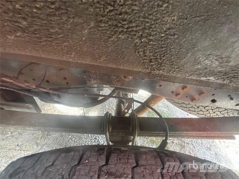 Ford F-250 XL 4x4 Crew Cab Pickup (Inoperable) Anders