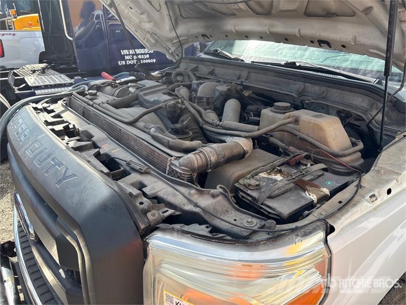 Ford F-250 XL 4x4 Crew Cab Pickup (Inoperable) Anders