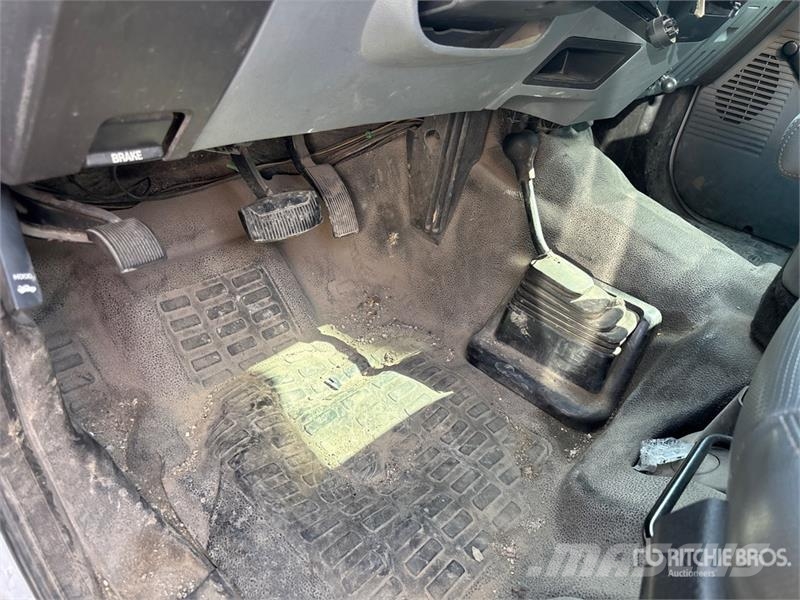 Ford F-250 XL 4x4 Crew Cab Pickup (Inoperable) Anders