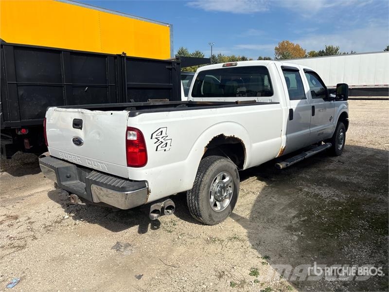 Ford F-250 XL 4x4 Crew Cab Pickup (Inoperable) Anders