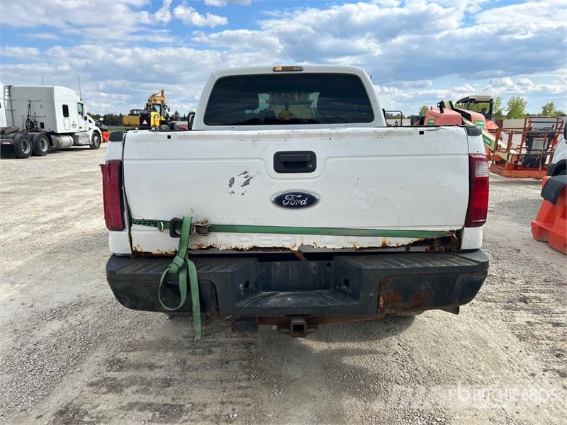 Ford F-250 XL 4x4 Extended Cab Pickup Άλλα Vans