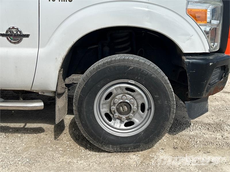 Ford F-250 XL 4x4 Extended Cab Pickup Άλλα Vans