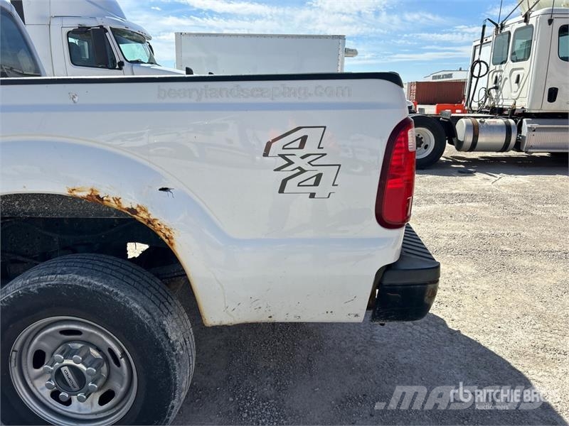 Ford F-250 XL 4x4 Extended Cab Pickup Άλλα Vans