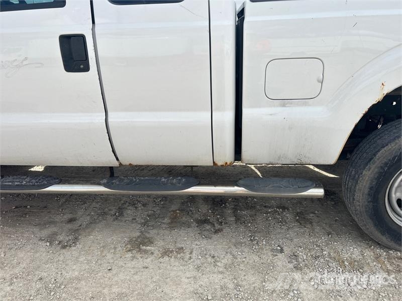 Ford F-250 XL 4x4 Extended Cab Pickup Άλλα Vans