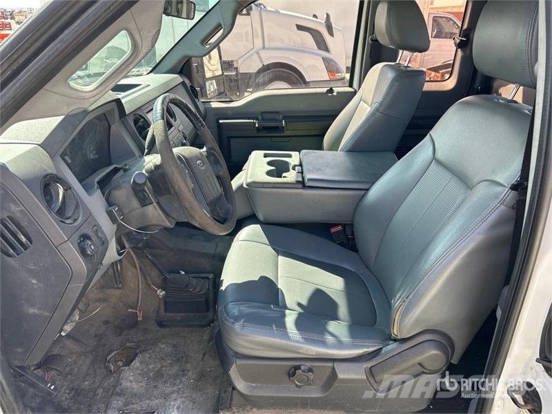 Ford F-250 XL 4x4 Extended Cab Pickup Άλλα Vans