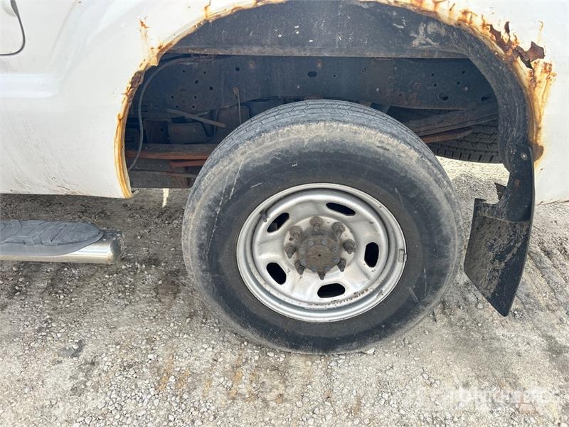 Ford F-250 XL 4x4 Extended Cab Pickup Anders