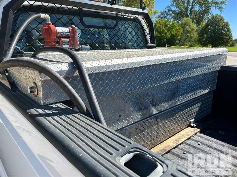 Ford F-250 XL 4x4 Extended Cab Pickup Drugi