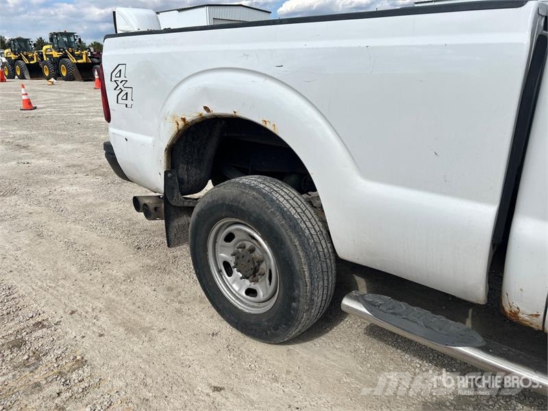 Ford F-250 XL 4x4 Extended Cab Pickup Anders