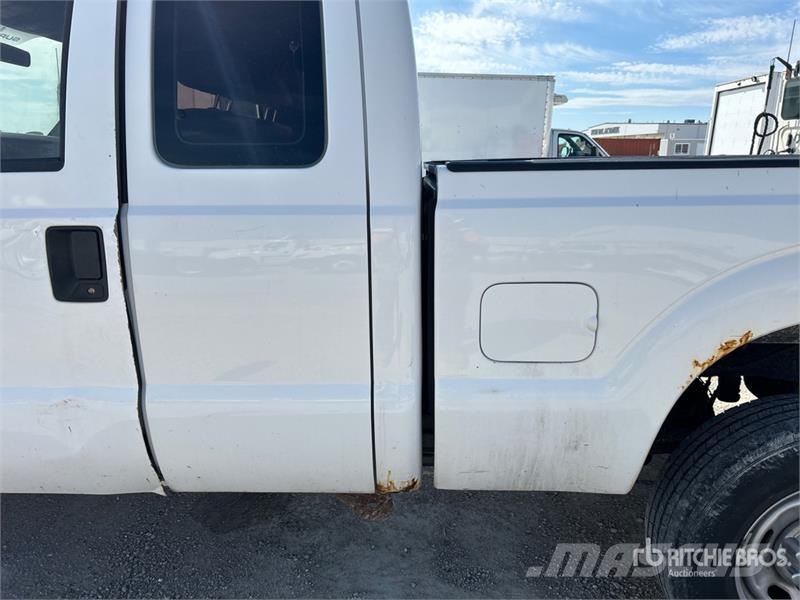 Ford F-250 XL 4x4 Extended Cab Pickup Anders