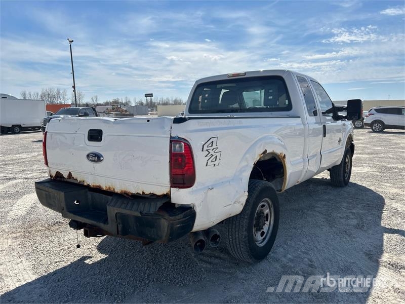 Ford F-250 XL 4x4 Extended Cab Pickup Άλλα Vans