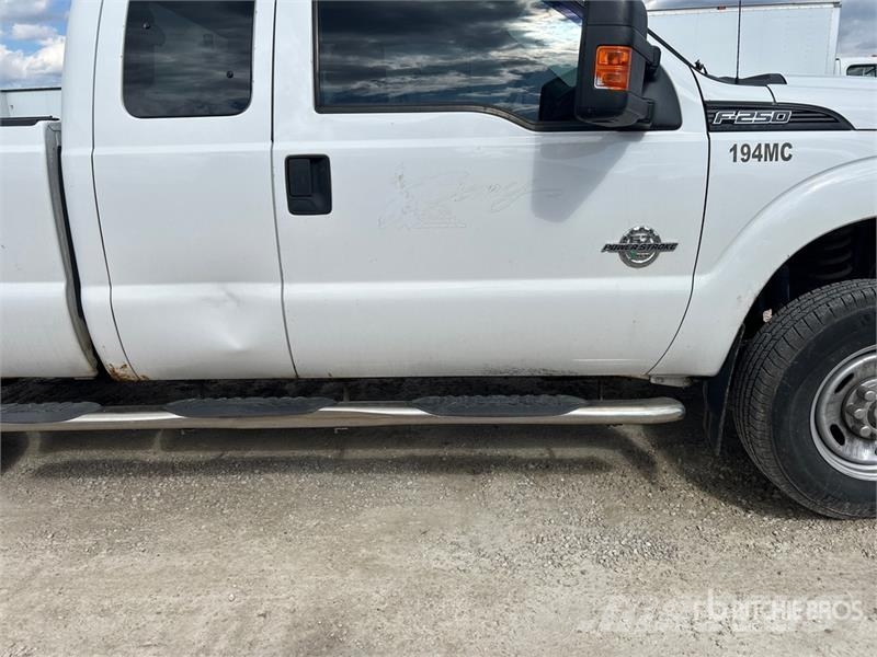 Ford F-250 XL 4x4 Extended Cab Pickup Άλλα Vans
