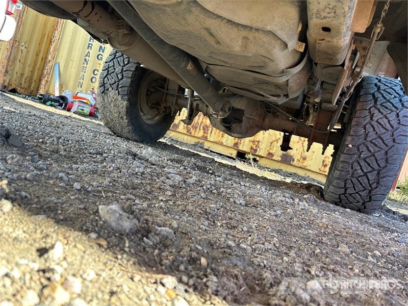Ford F-250 XLT 4x4 Crew Cab Pickup Drugi