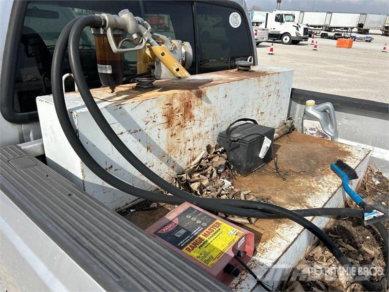 Ford F-250 XLT 4x4 Extended Cab Pickup أخرى