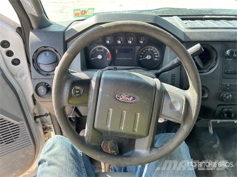 Ford F-350 Kiperi kamioni