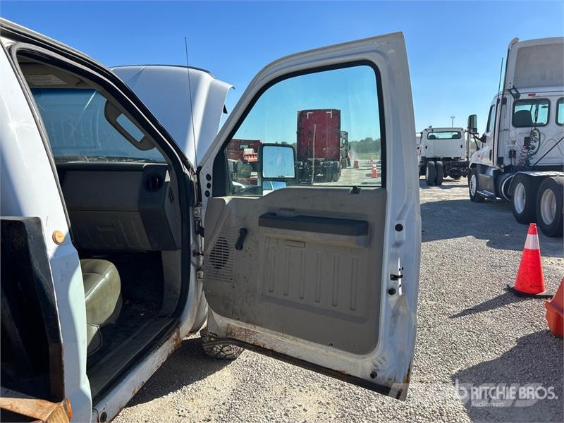 Ford F-350 Platte bakwagens