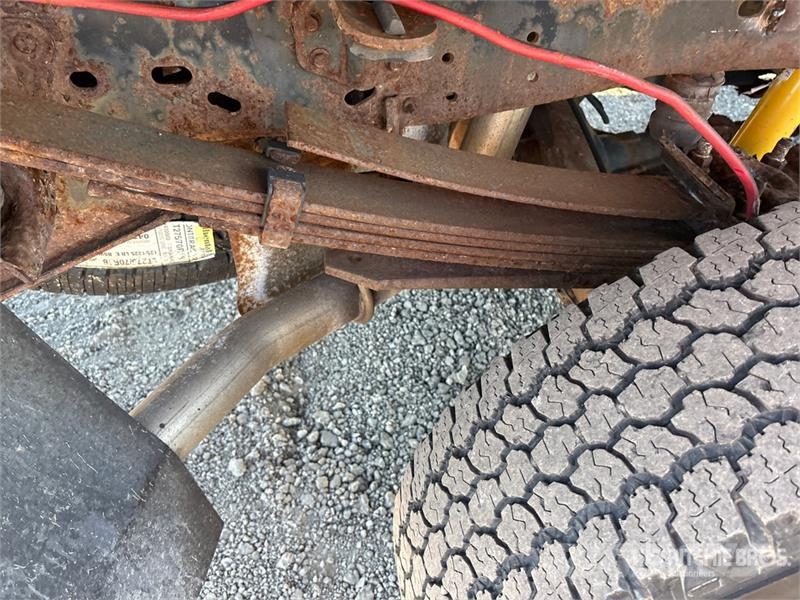 Ford F-350 Kamioni sa otvorenim sandukom