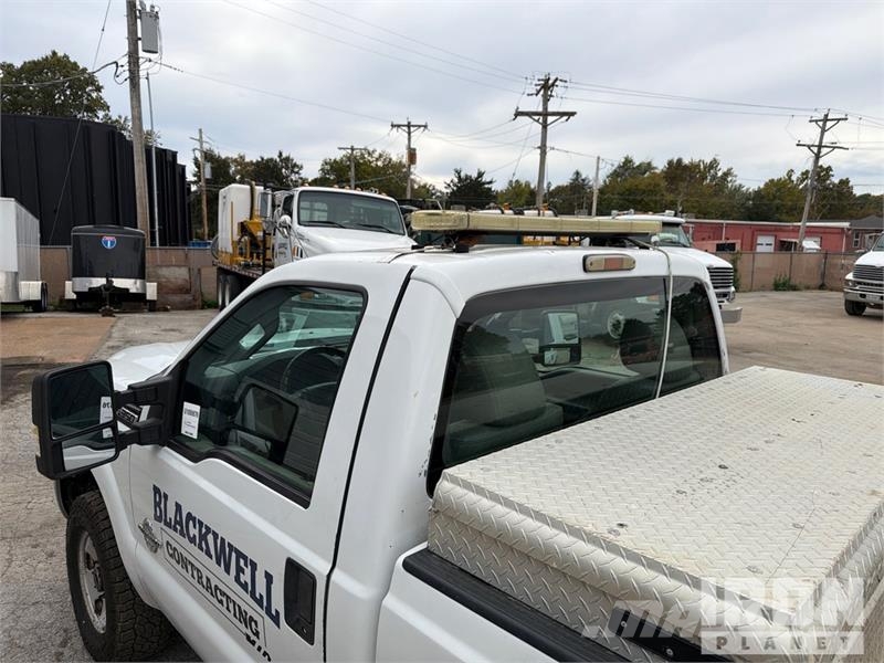 Ford F-350 Autre fourgon / utilitaire